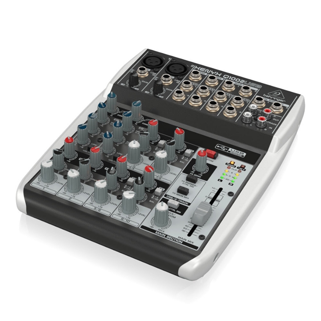 Mesa De Som Behringer Xenyx Q1002USB 10 Canais Phantom Multisom