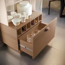 Cristaleira 70cm 2 Portas com Vidro 1 Gaveta com LED HB Móveis Aura