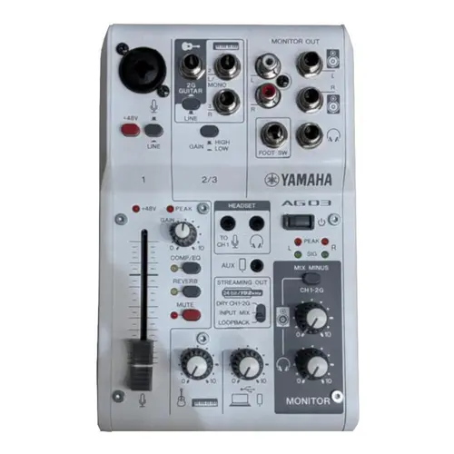 Mesa de Som Yamaha AG03MK2 3 Canais Phantom Power Branco – Bivolt