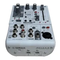Mesa de Som Yamaha AG03MK2 3 Canais Phantom Power Branco – Bivolt